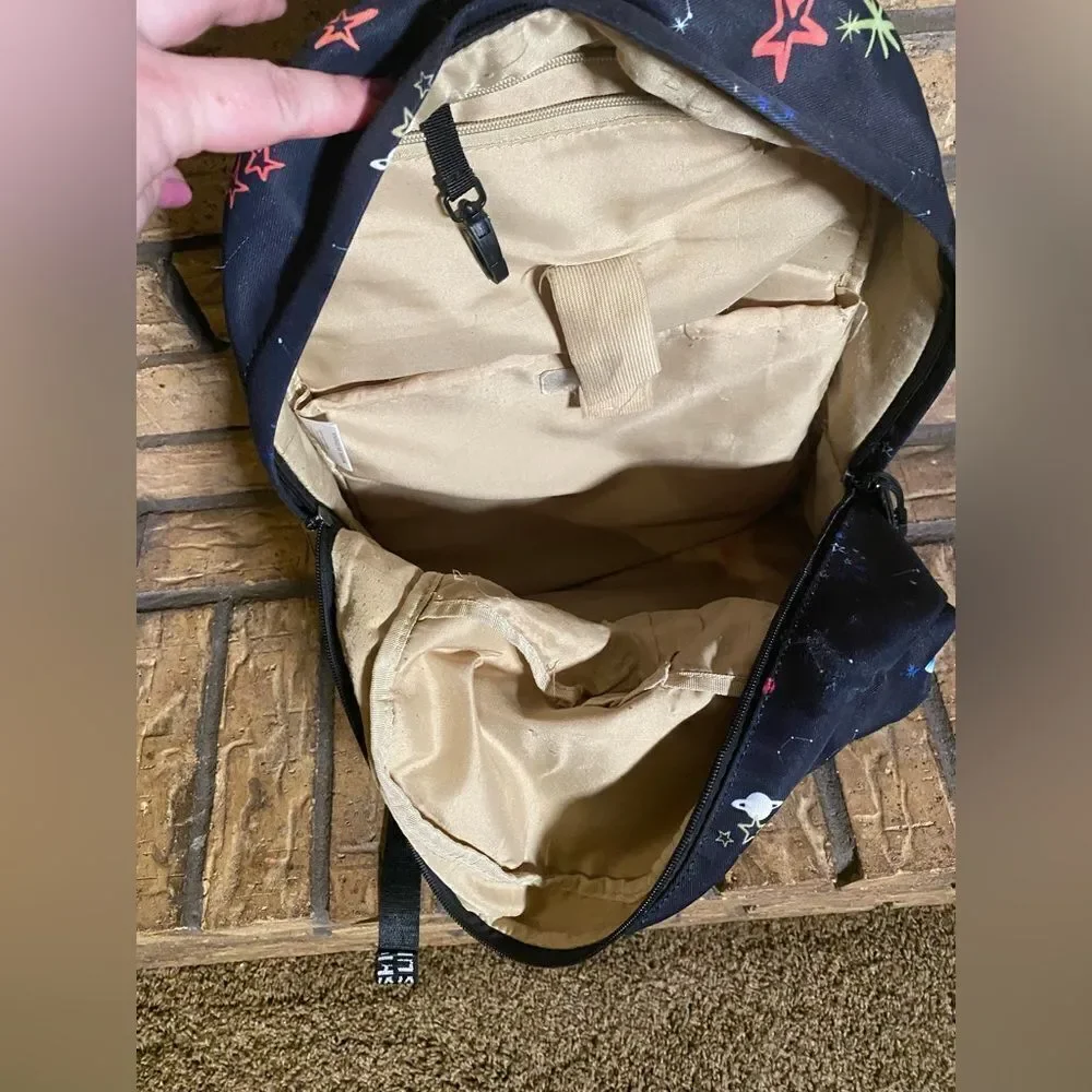 ‎Space back pack